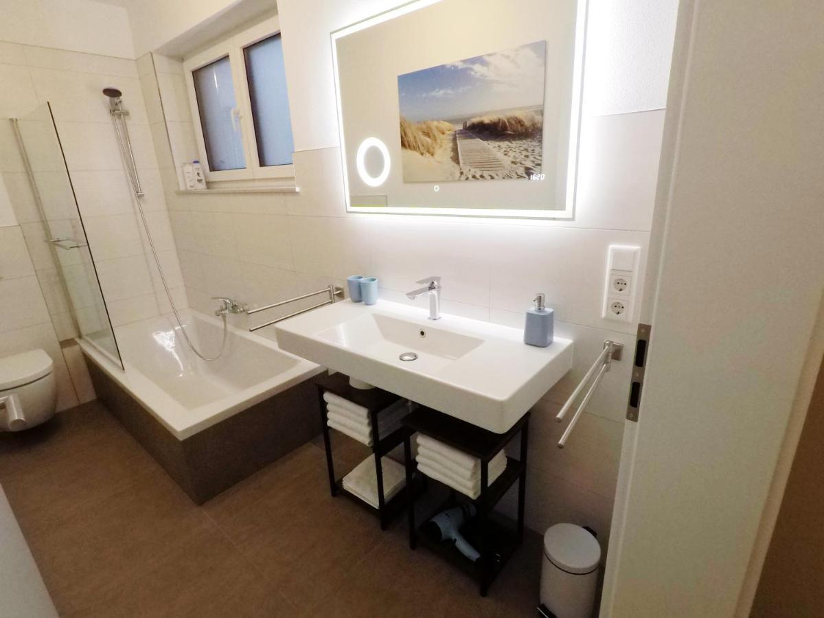 -Neubau- 68 Qm 2-Zimmer-Wohnung フルダ エクステリア 写真